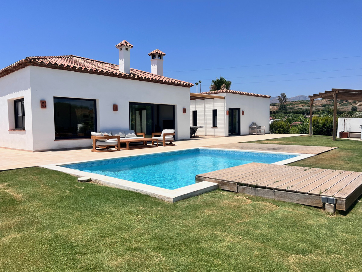 New Golden Mile, Estepona